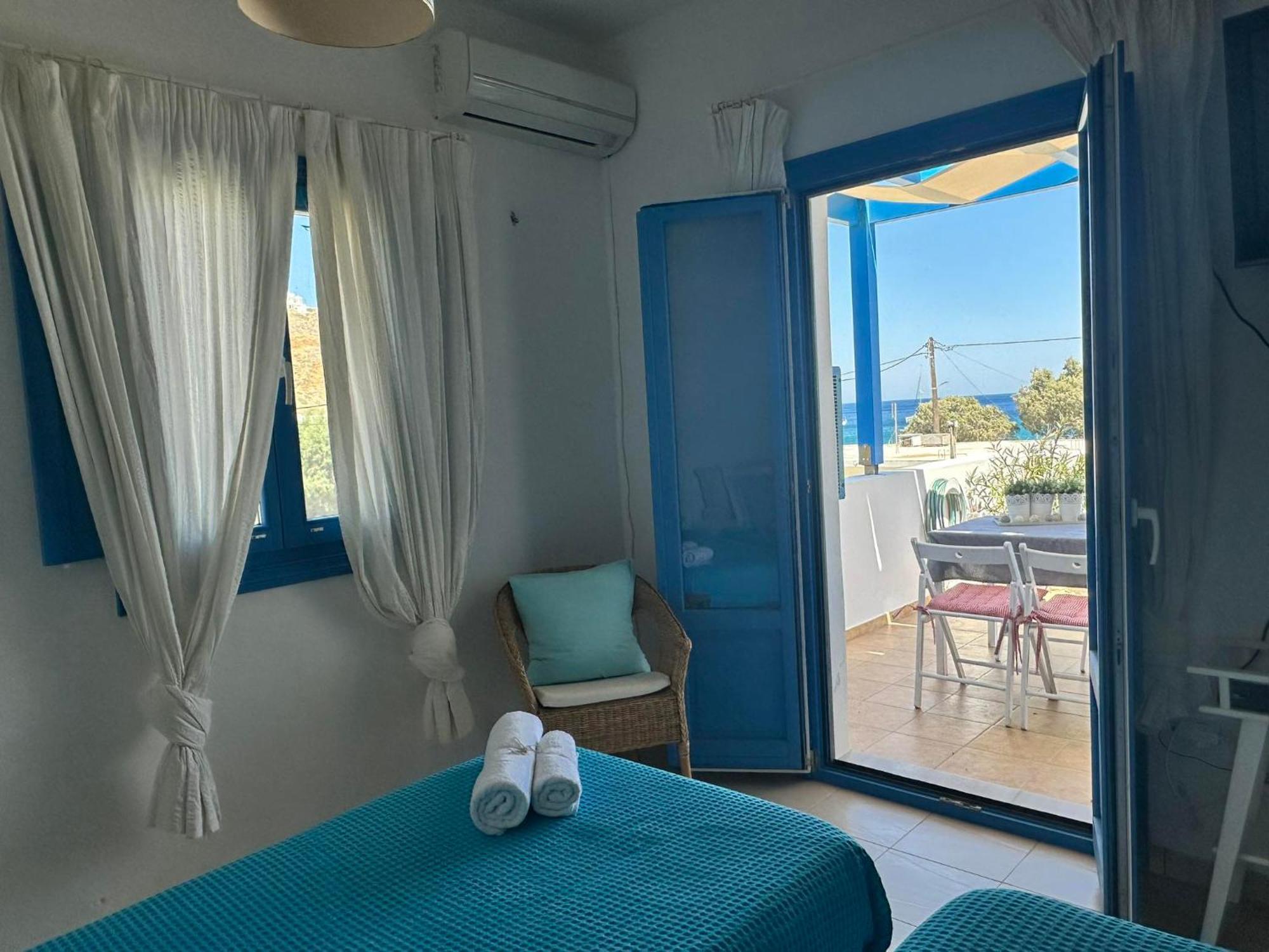 Blue Meadow Villa Livadi  Eksteriør bilde